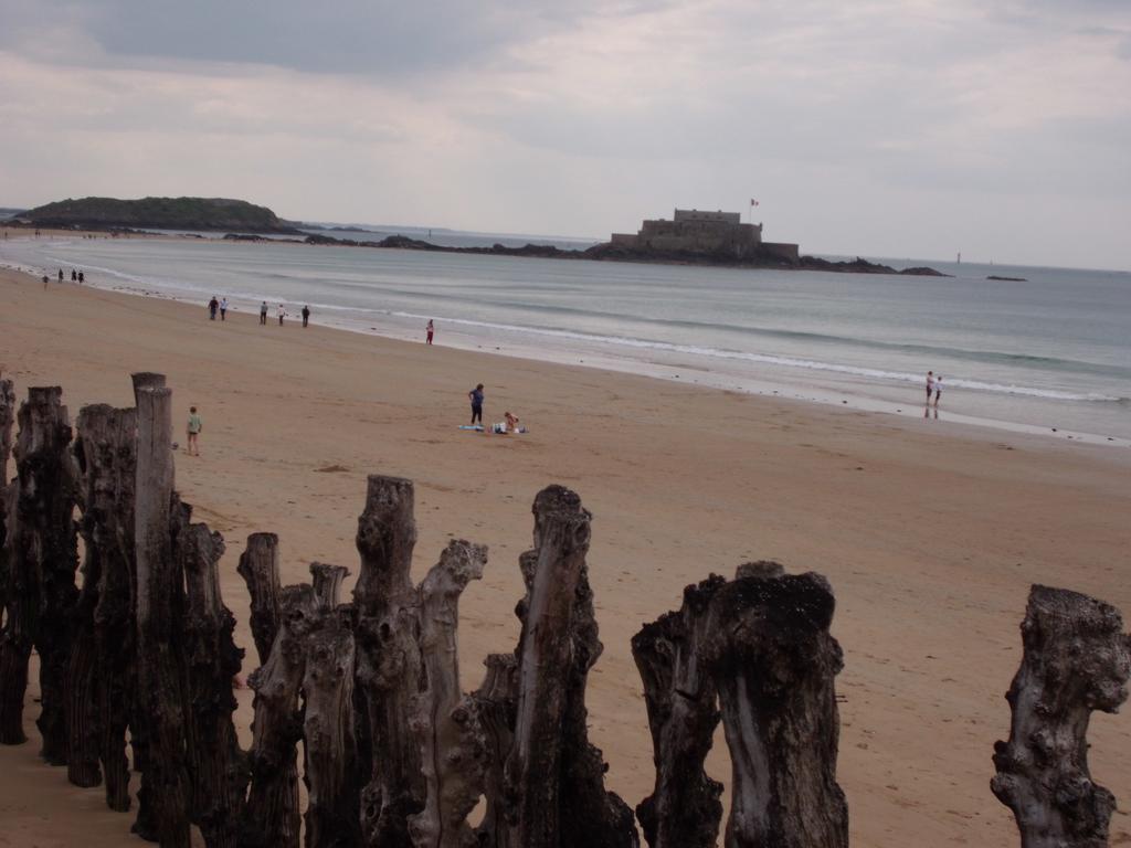 Hotel Ibis Saint Malo Plage Exterior foto